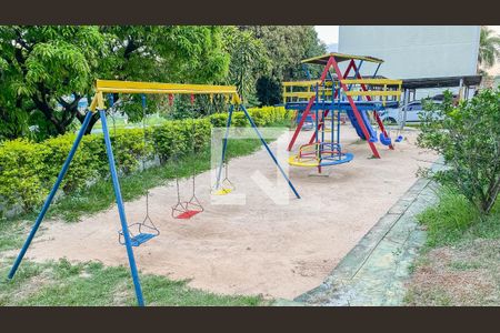 Apartamento à venda com 70m², 3 quartos e 1 vagaÁrea Comum - Playground