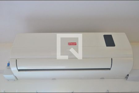 Casa à venda com 95m², 4 quartos e 2 vagasAr condicionado