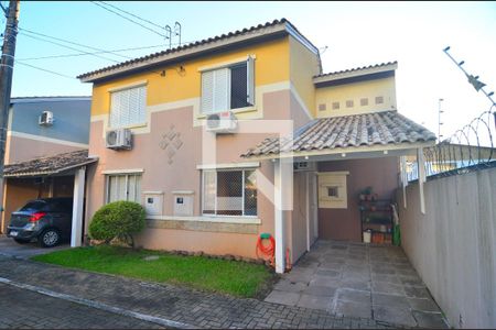 Casa à venda com 95m², 4 quartos e 2 vagasFachada da casa
