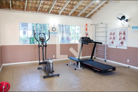 Casa à venda com 95m², 4 quartos e 2 vagasAcademia