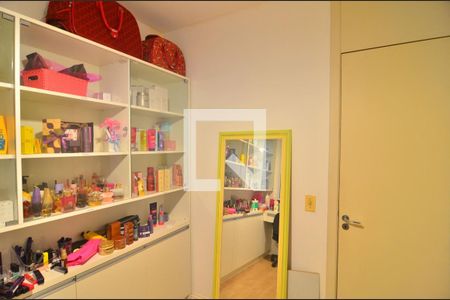 Casa à venda com 95m², 4 quartos e 2 vagasQuarto 1