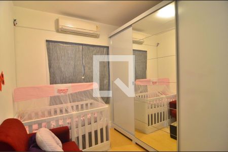 Casa à venda com 95m², 4 quartos e 2 vagasQuarto 2
