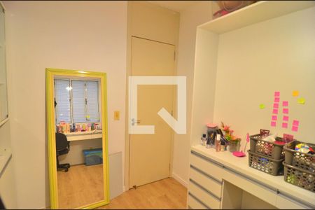 Casa à venda com 95m², 4 quartos e 2 vagasQuarto 1
