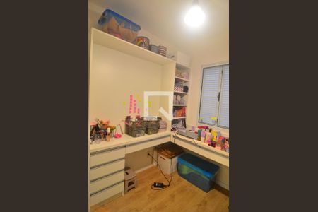 Casa à venda com 95m², 4 quartos e 2 vagasQuarto 1