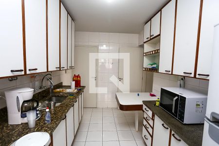 Apartamento à venda com 98m², 3 quartos e 2 vagasCozinha