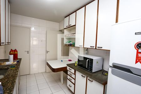 Apartamento à venda com 98m², 3 quartos e 2 vagasCozinha