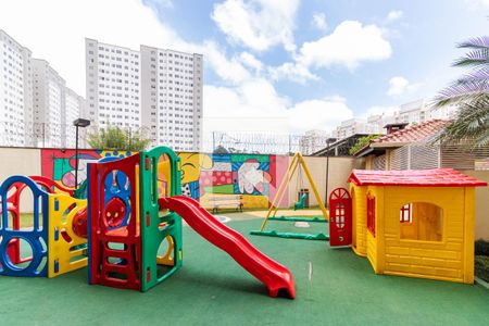 Apartamento à venda com 46m², 2 quartos e 1 vagaÁrea Comum - Playground