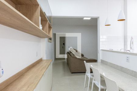 Sala de casa à venda com 3 quartos, 92m² em Vila Anastácio, São Paulo