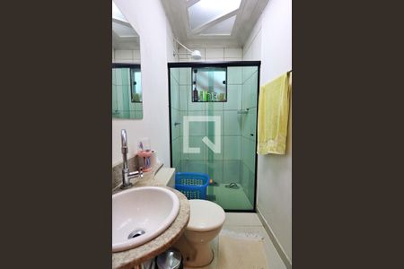 Casa à venda com 229m², 5 quartos e 3 vagasBanheiro