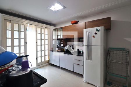 Casa à venda com 229m², 5 quartos e 3 vagasCasa 2 - Cozinha