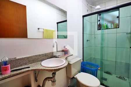 Casa à venda com 229m², 5 quartos e 3 vagasBanheiro