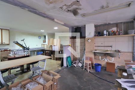 Casa à venda com 229m², 5 quartos e 3 vagasTerraço