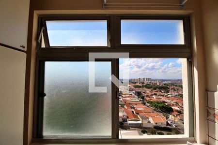 Apartamento à venda com 48m², 2 quartos e 1 vagaJanela da Área de Serviço e Cozinha