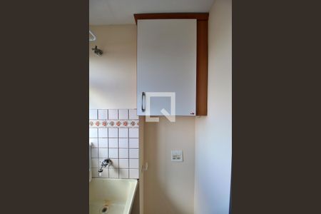 Área de Serviço - Armário de apartamento à venda com 2 quartos, 48m² em Jardim Antonio Von Zuben, Campinas