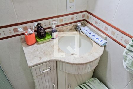 Casa à venda com 200m², 3 quartos e 2 vagasBanheiro da Suíte