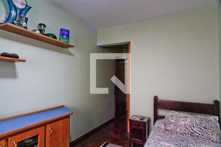 Casa à venda com 200m², 3 quartos e 2 vagasQuarto 2