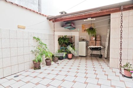 Casa à venda com 200m², 3 quartos e 2 vagasQuintal