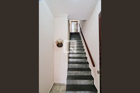 Casa à venda com 200m², 3 quartos e 2 vagasEntrada