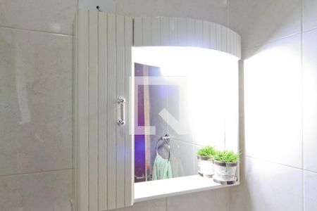 Casa à venda com 200m², 3 quartos e 2 vagasBanheiro da Suíte