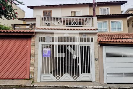 Casa à venda com 200m², 3 quartos e 2 vagasFachada