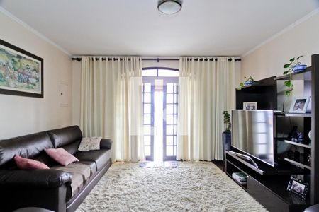Sala de casa à venda com 3 quartos, 200m² em Vila Basileia, São Paulo