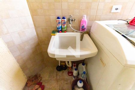 Casa à venda com 68m², 2 quartos e 2 vagasÁrea de Serviço