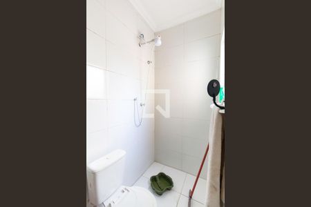 Casa à venda com 68m², 2 quartos e 2 vagasBanheiro da Suíte 2