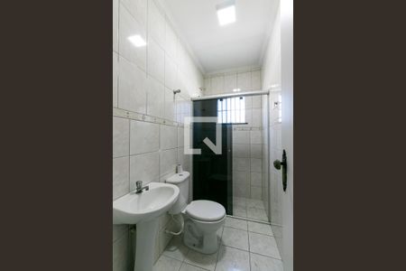 Banheiro 2 de casa à venda com 3 quartos, 108m² em Vila Carrao, São Paulo