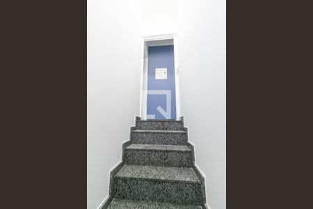 Escadas de casa à venda com 3 quartos, 108m² em Vila Carrao, São Paulo