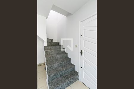 Escadas de casa à venda com 3 quartos, 108m² em Vila Carrao, São Paulo
