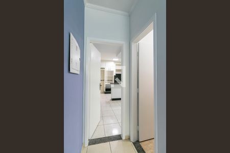Corredor de casa à venda com 3 quartos, 108m² em Vila Carrao, São Paulo