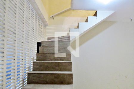 Apartamento para alugar com 35m², 1 quarto e sem vagaEscada