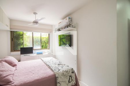 Suíte de apartamento para alugar com 2 quartos, 93m² em Jacarepaguá, Rio de Janeiro