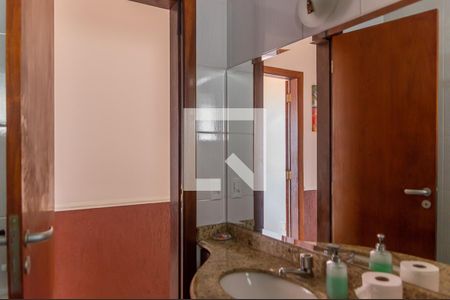 Apartamento à venda com 111m², 3 quartos e 2 vagasBanheiro Social