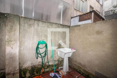 Apartamento à venda com 83m², 2 quartos e sem vagaÁrea de Serviço