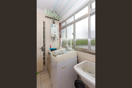 Apartamento à venda com 191m², 2 quartos e 2 vagas Apartamento à venda com 191m², 2 quartos e 2 vagasÁrea de Serviço