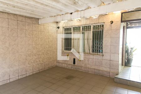 Casa à venda com 217m², 3 quartos e 2 vagasGaragem