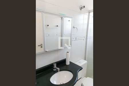 Casa à venda com 217m², 3 quartos e 2 vagasBanheiro da Suíte