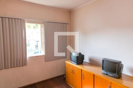 Casa à venda com 217m², 3 quartos e 2 vagasSuíte  