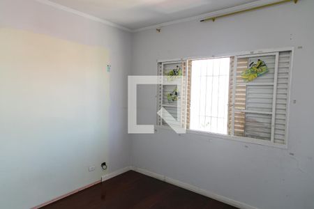 Casa à venda com 217m², 3 quartos e 2 vagasQuarto  2 