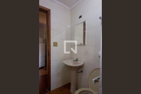 Banheiro de apartamento para alugar com 1 quarto, 51m² em Aviação, Praia Grande