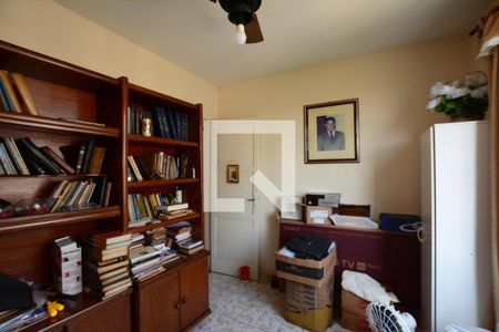 Apartamento à venda com 90m², 3 quartos e 2 vagasQuarto 2