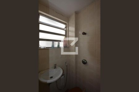 Apartamento à venda com 90m², 3 quartos e 2 vagasBanheiro de Serviço