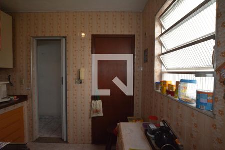 Apartamento à venda com 90m², 3 quartos e 2 vagasCozinha