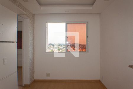 Sala de apartamento para alugar com 2 quartos, 52m² em Metrópole, Nova Iguaçu