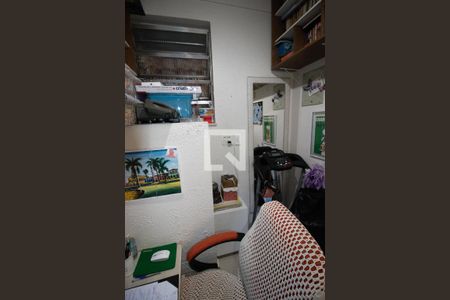 Apartamento à venda com 66m², 2 quartos e sem vagaEscritório