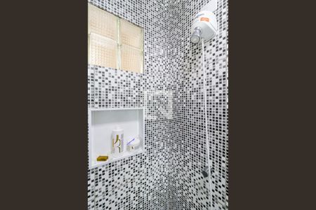 Casa à venda com 120m², 2 quartos e sem vaga Casa à venda com 120m², 2 quartos e sem vagaBanheiro da Suíte