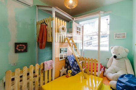 Casa à venda com 120m², 2 quartos e sem vaga Casa à venda com 120m², 2 quartos e sem vagaQuarto