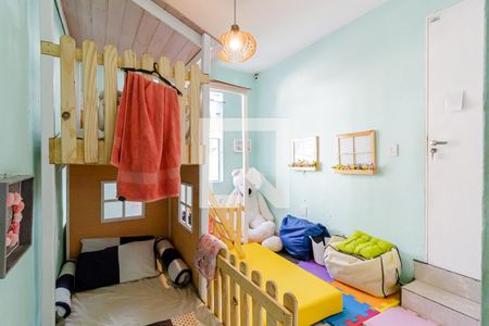 Casa à venda com 120m², 2 quartos e sem vaga Casa à venda com 120m², 2 quartos e sem vagaQuarto