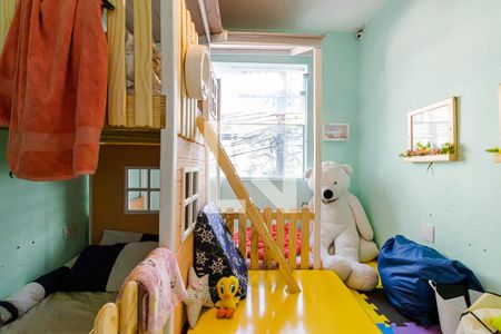 Casa à venda com 120m², 2 quartos e sem vaga Casa à venda com 120m², 2 quartos e sem vagaQuarto